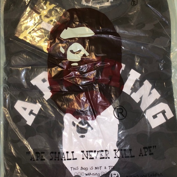 Bape Sweatshirt - Picture 4 of 5